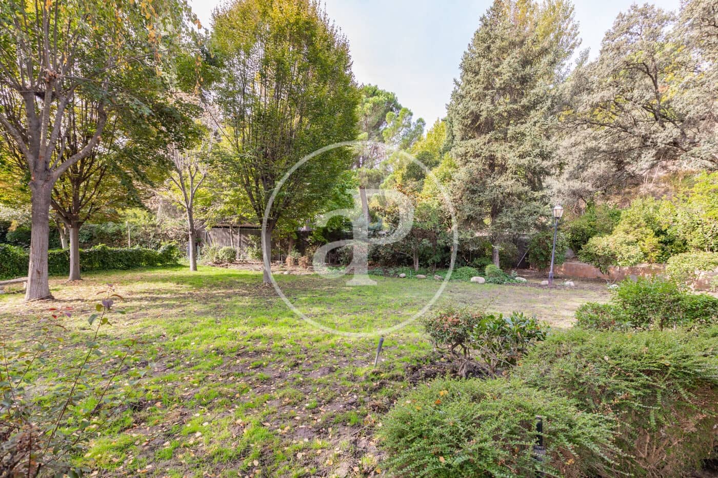 4 slaapkamer Villa te koop in San Sebastian de los Reyes met zwembad - € 1.285.000 (Ref: 9321910)