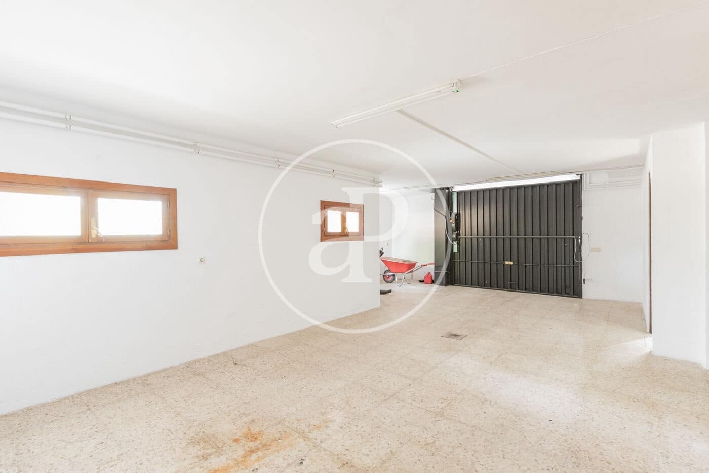 4 slaapkamer Villa te koop in San Sebastian de los Reyes met zwembad - € 1.285.000 (Ref: 9321910)