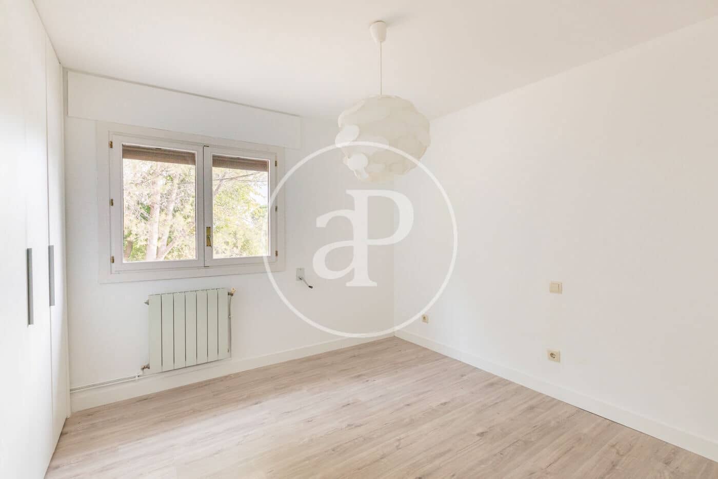 4 slaapkamer Villa te koop in San Sebastian de los Reyes met zwembad - € 1.285.000 (Ref: 9321910)