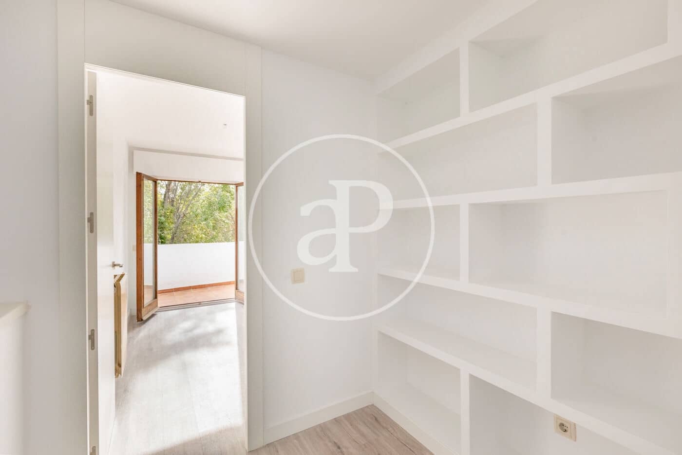 4 slaapkamer Villa te koop in San Sebastian de los Reyes met zwembad - € 1.285.000 (Ref: 9321910)