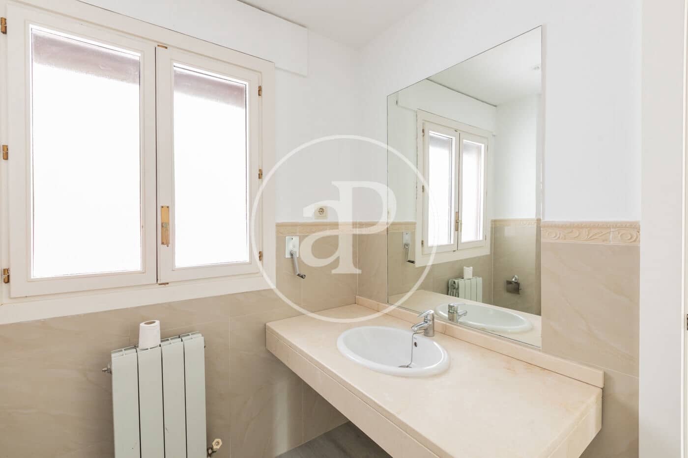 4 slaapkamer Villa te koop in San Sebastian de los Reyes met zwembad - € 1.285.000 (Ref: 9321910)