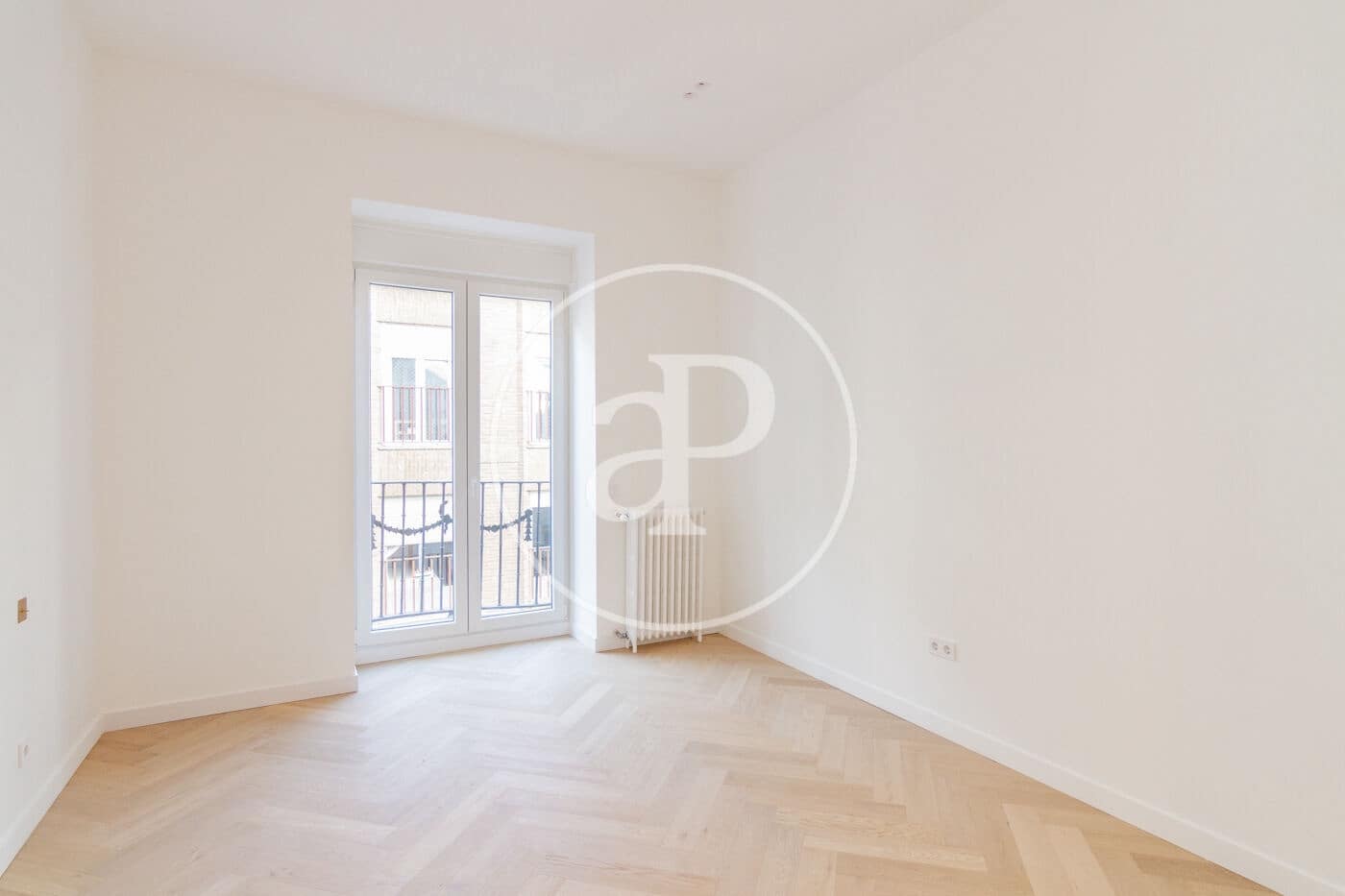 3 soveværelse Lejlighed til salg i Madrid by - € 1.600.000 (Ref: 9321911)