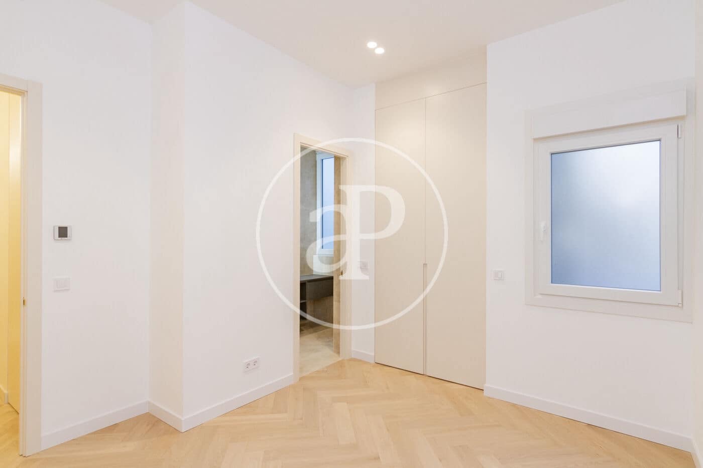 3 soveværelse Lejlighed til salg i Madrid by - € 1.600.000 (Ref: 9321911)