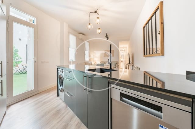 3 slaapkamer Appartement te koop in Almagro, Madrid stad - € 990.000 (Ref: 9321912)