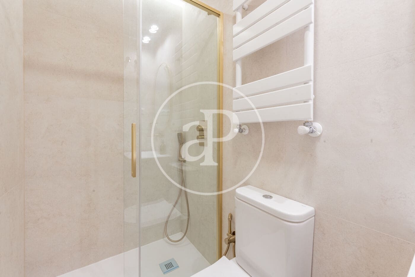 2 sovrum Lägenhet till salu i Madrid stad - 1 100 000 € (Ref: 9321915)