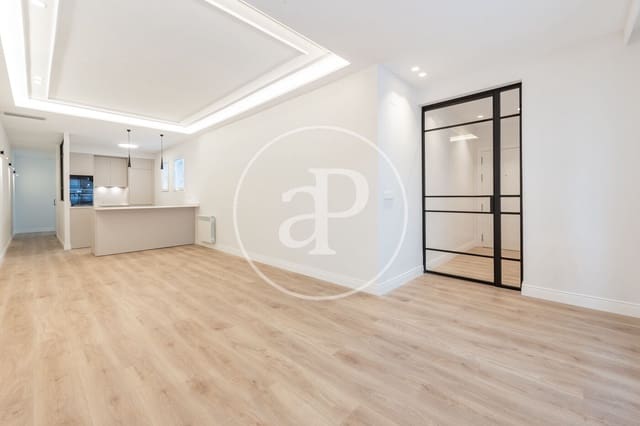 3 bedroom Apartment for sale in Adelfas, Madrid city - € 749,000 (Ref: 9326468)