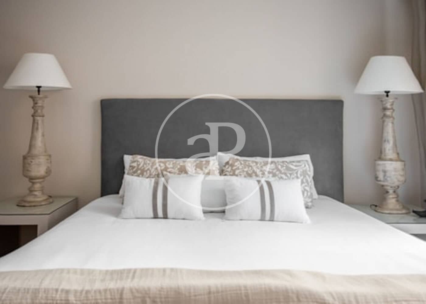 1 soveværelse Lejlighed til leje i Madrid by - € 2.600 (Ref: 9326469)