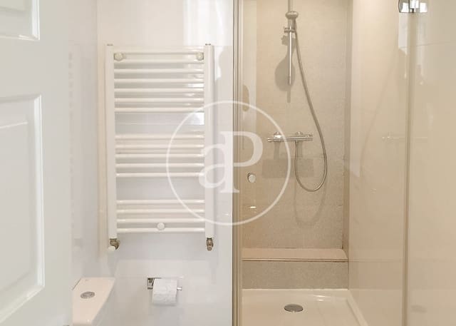3 soveværelse Lejlighed til leje i Goya, Madrid by - € 3.400 (Ref: 9326471)