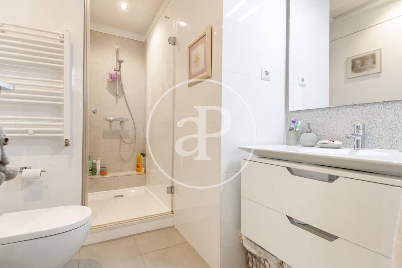 Apartamento de 3 habitaciones en Madrid ciudad en alquiler - 3.400 € (Ref: 9326471)