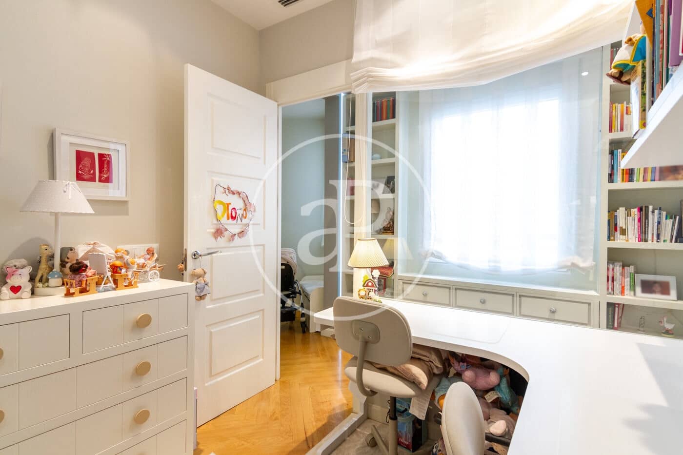 Apartamento de 3 habitaciones en Madrid ciudad en alquiler - 3.400 € (Ref: 9326471)