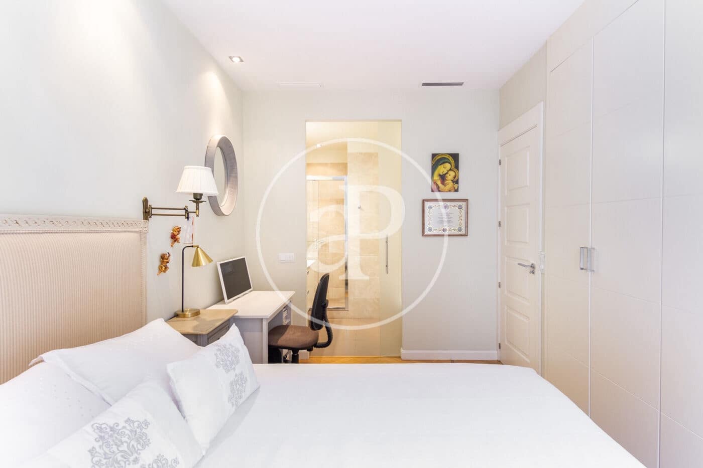 Apartamento de 3 habitaciones en Madrid ciudad en alquiler - 3.400 € (Ref: 9326471)