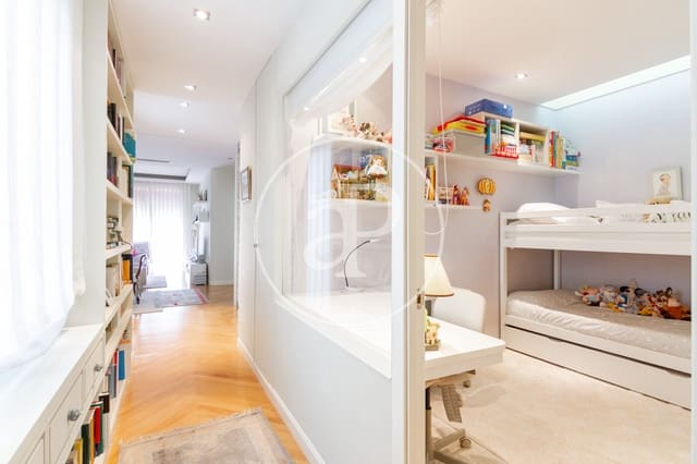 3 quarto Apartamento para arrendar em Goya, Madrid cidade - 3 400 € (Ref: 9326471)