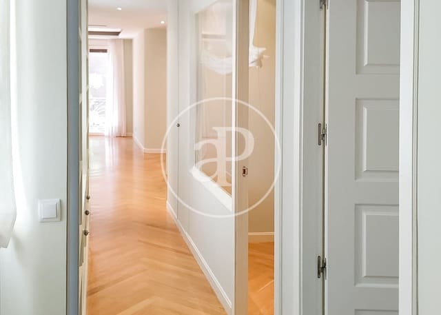 3 soveværelse Lejlighed til leje i Goya, Madrid by - € 3.400 (Ref: 9326471)