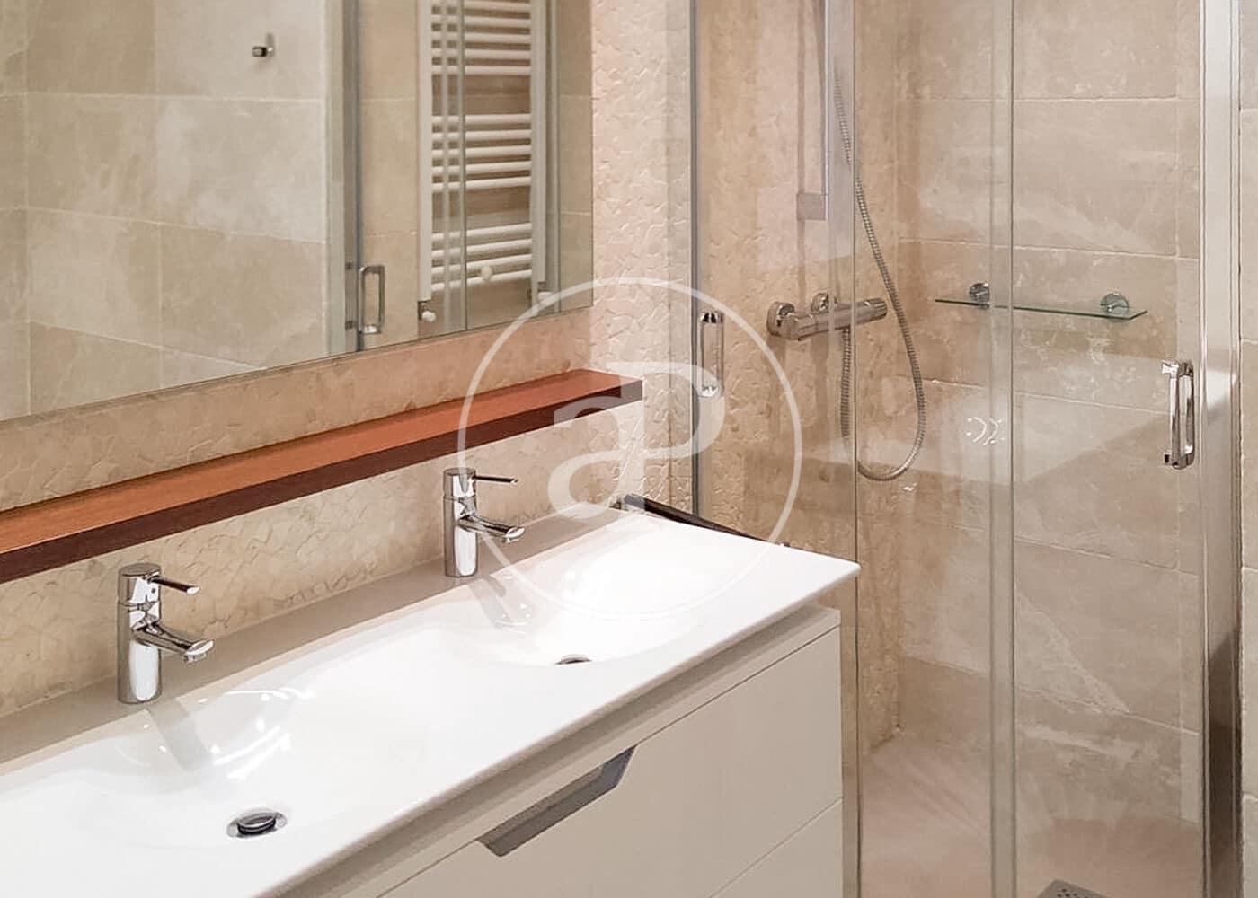 Apartamento de 3 habitaciones en Madrid ciudad en alquiler - 3.400 € (Ref: 9326471)