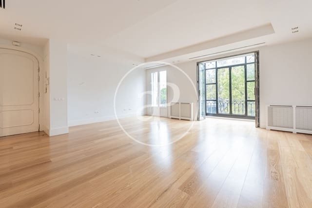 2 quarto Apartamento para arrendar em Almagro, Madrid cidade - 4 750 € (Ref: 9326472)