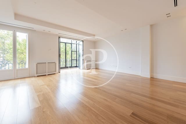 2 quarto Apartamento para arrendar em Almagro, Madrid cidade - 4 750 € (Ref: 9326472)