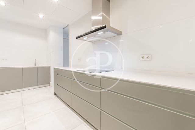 2 quarto Apartamento para arrendar em Almagro, Madrid cidade - 4 750 € (Ref: 9326472)