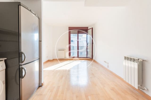 1 bedroom Apartment for sale in Delicias, Madrid city with pool - € 410,000 (Ref: 9330648)