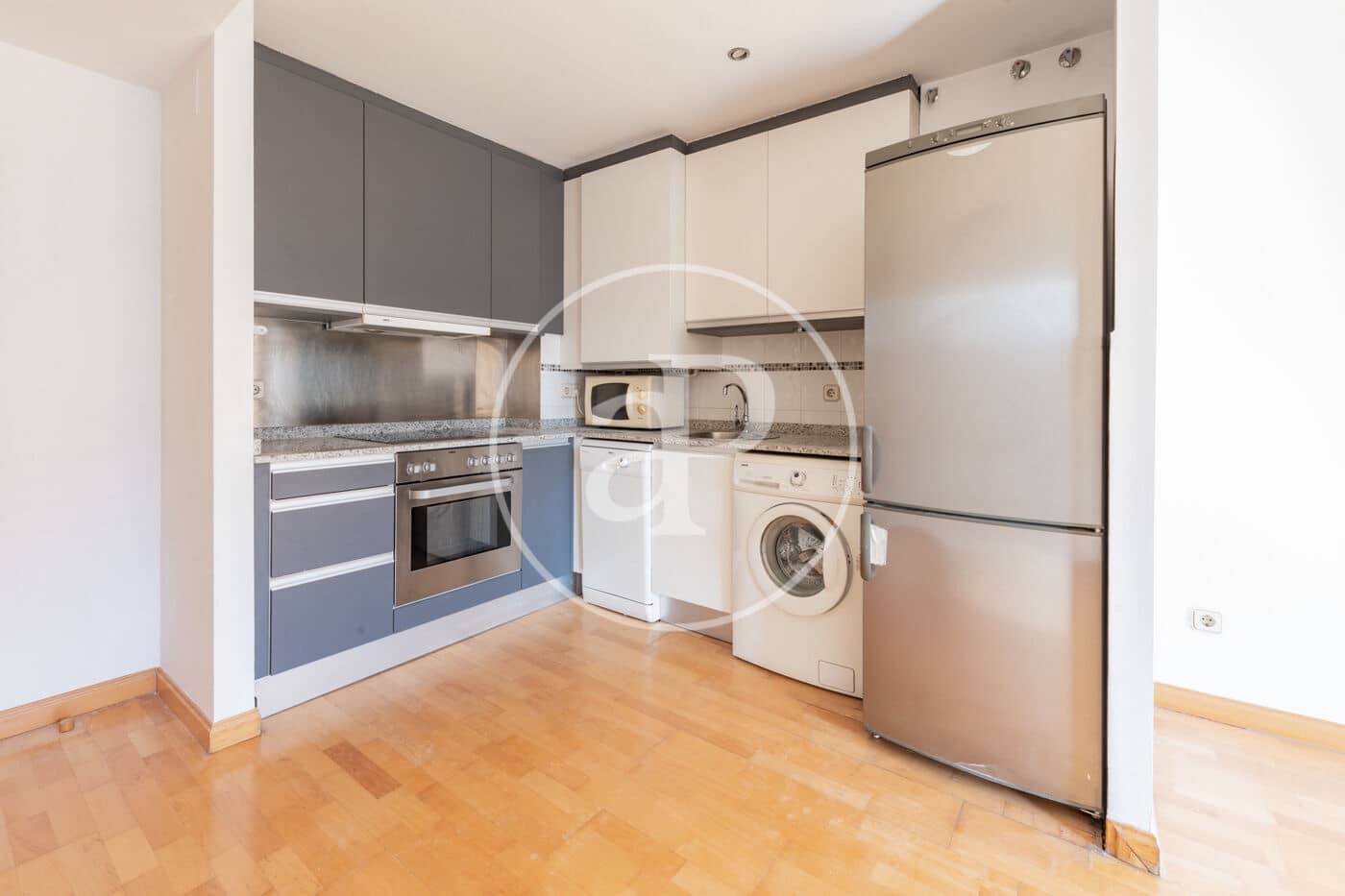 1 sovrum Lägenhet till salu i Madrid stad med pool - 410 000 € (Ref: 9330648)