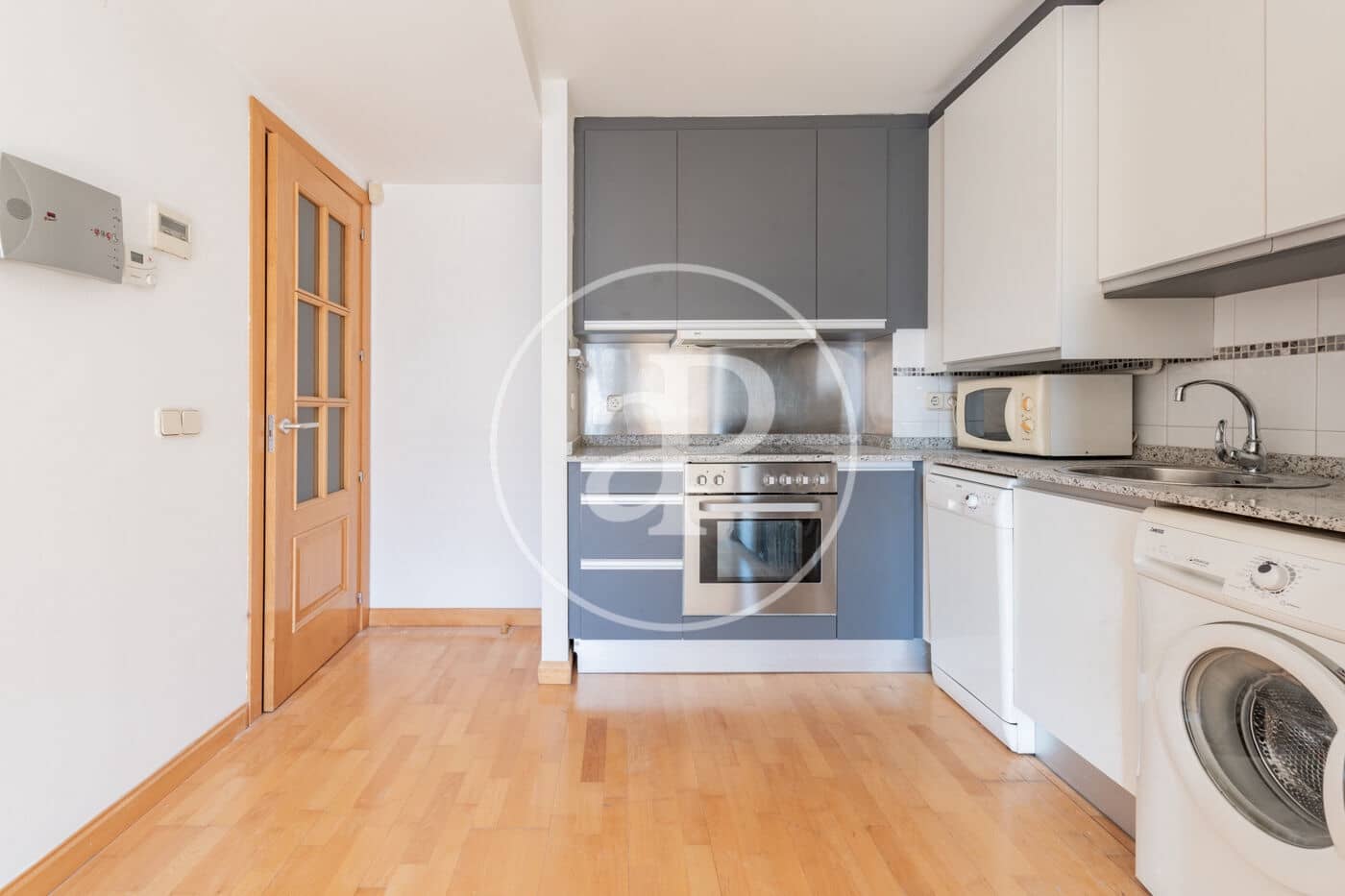 1 sovrum Lägenhet till salu i Madrid stad med pool - 410 000 € (Ref: 9330648)