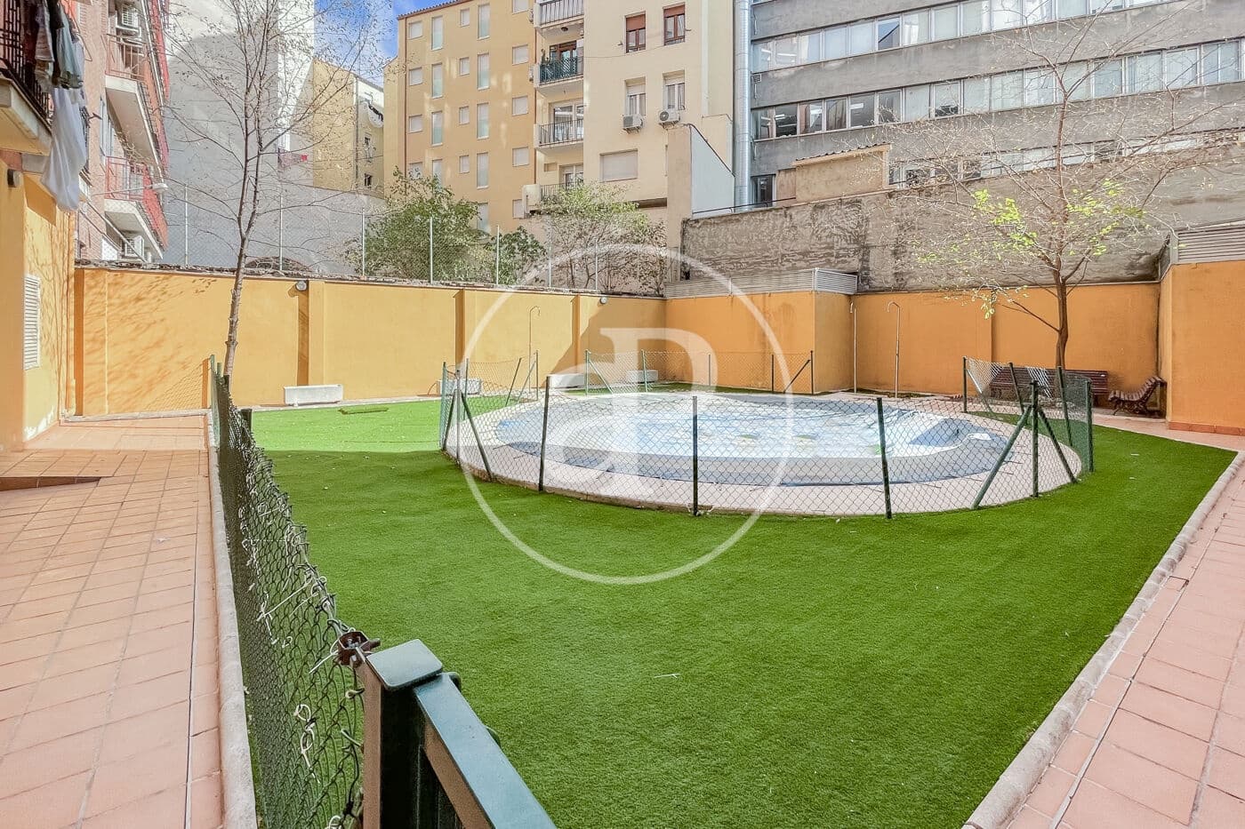 1 sovrum Lägenhet till salu i Madrid stad med pool - 410 000 € (Ref: 9330648)