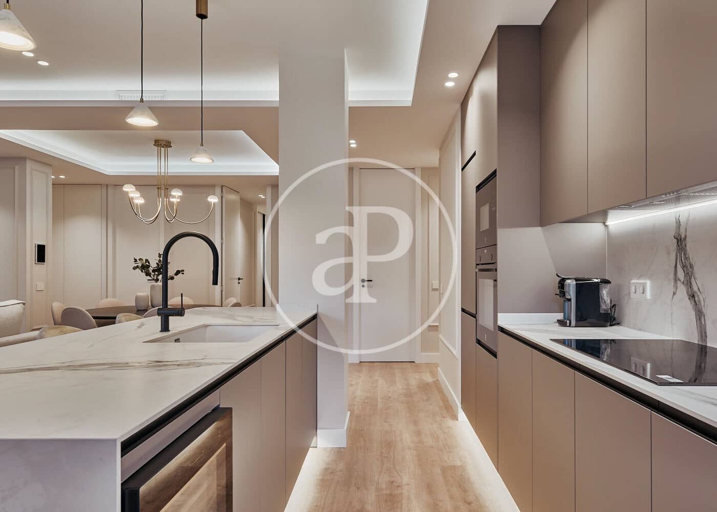 Apartamento de 4 habitaciones en Madrid ciudad en venta - 2.319.000 € (Ref: 9330651)