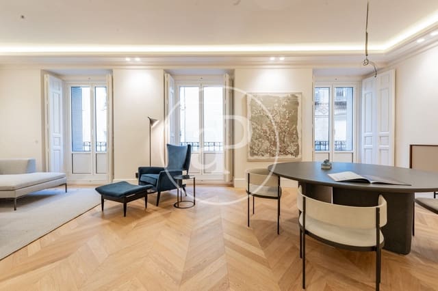 3 Zimmer Apartment zu verkaufen in Cortes, Madrid Stadt - 2.550.000 € (Ref: 9334975)