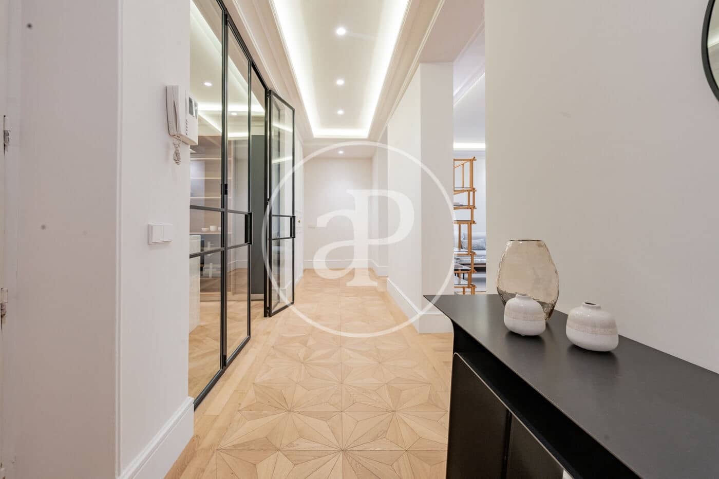 3 soveværelse Lejlighed til salg i Madrid by - € 2.550.000 (Ref: 9334975)