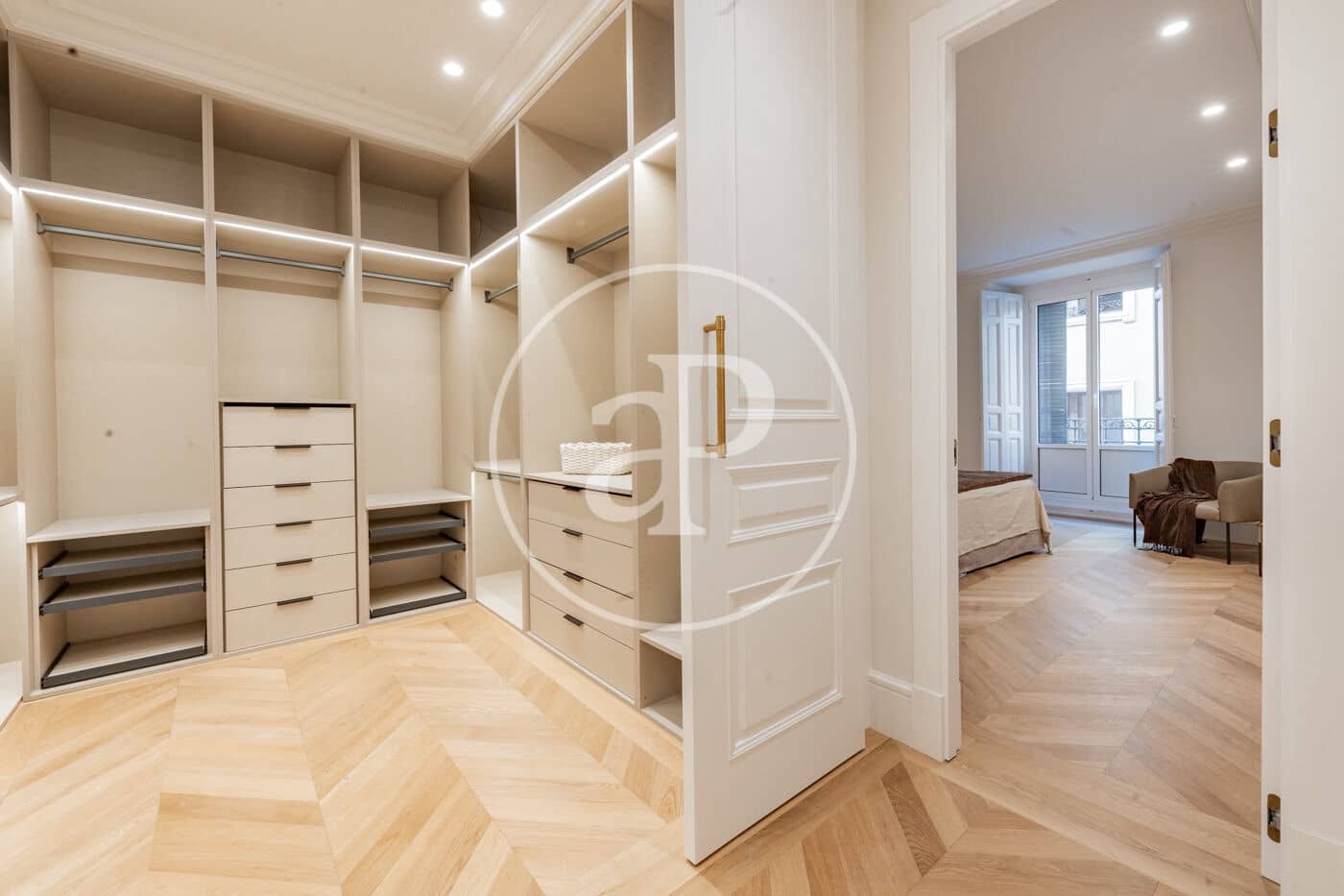 3 soveværelse Lejlighed til salg i Madrid by - € 2.550.000 (Ref: 9334975)