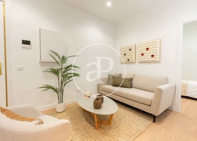 2 slaapkamer Appartement te huur in Ibiza, Madrid stad - € 2.000 (Ref: 9334979)