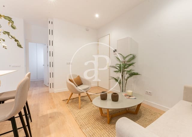 2 slaapkamer Appartement te huur in Ibiza, Madrid stad - € 2.000 (Ref: 9334979)