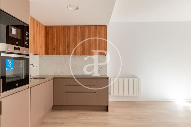 2 bedroom Apartment for rent in Fuente del Berro, Madrid city - € 2,300 (Ref: 9338044)