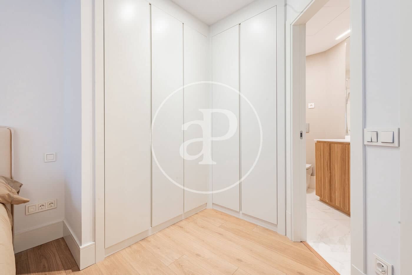2 quarto Apartamento para venda em Madrid cidade com piscina - 1 185 000 € (Ref: 9341211)