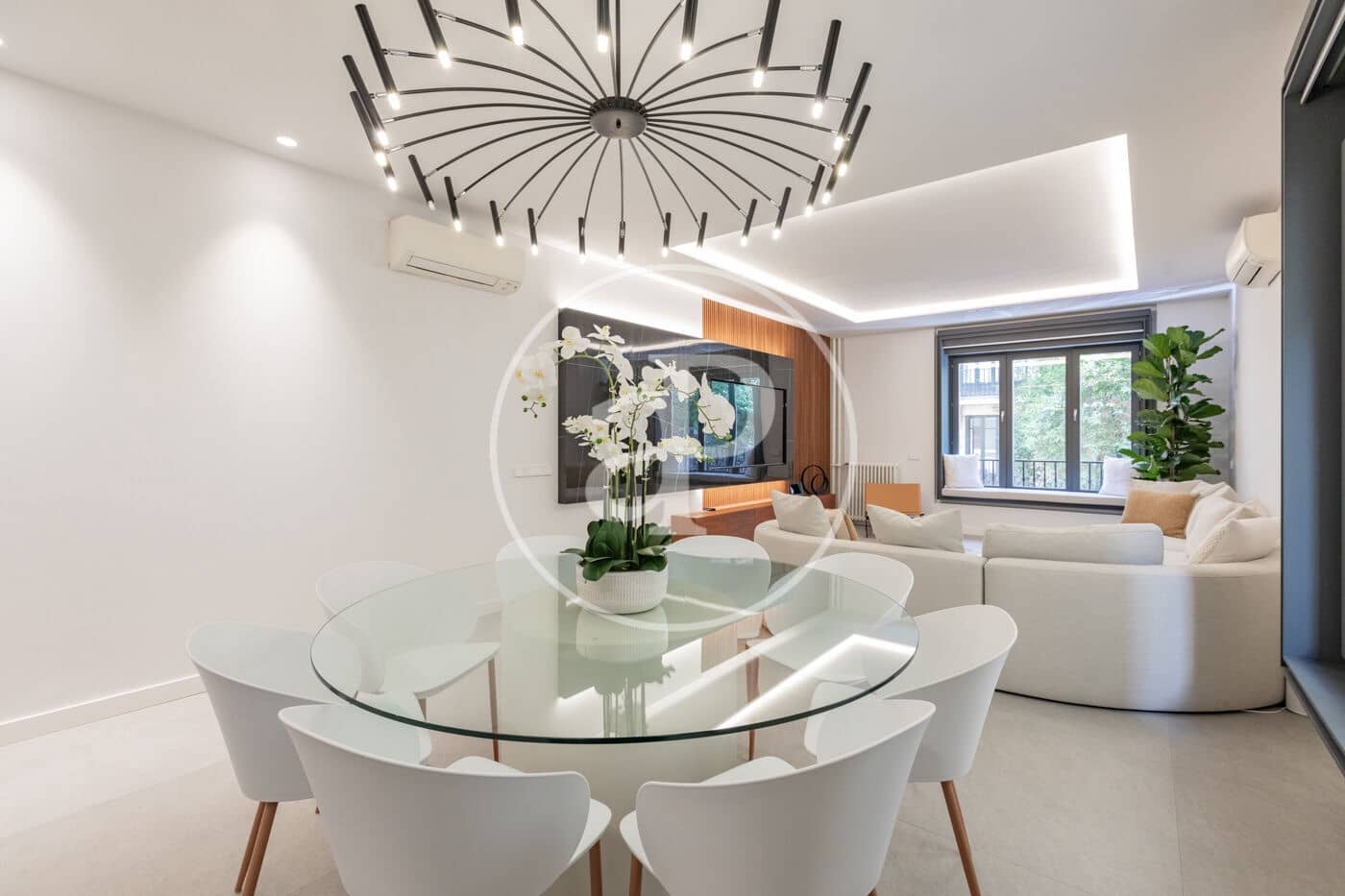 Apartamento de 3 habitaciones en Madrid ciudad en venta - 2.095.000 € (Ref: 9341212)