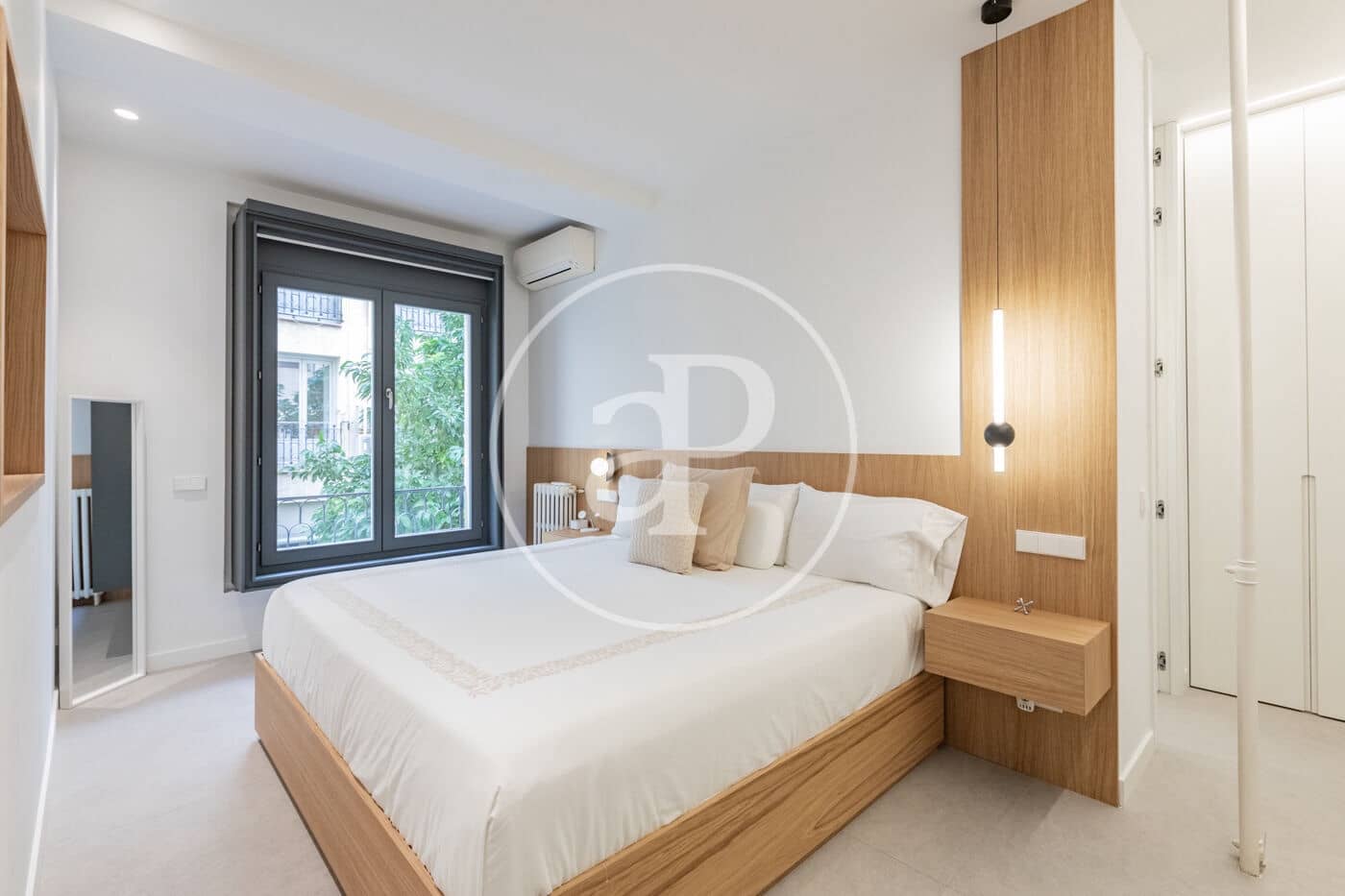 Apartamento de 3 habitaciones en Madrid ciudad en venta - 2.095.000 € (Ref: 9341212)