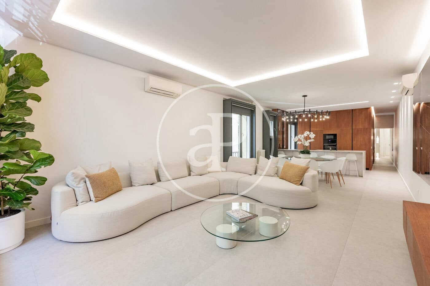 Apartamento de 3 habitaciones en Madrid ciudad en venta - 2.095.000 € (Ref: 9341212)