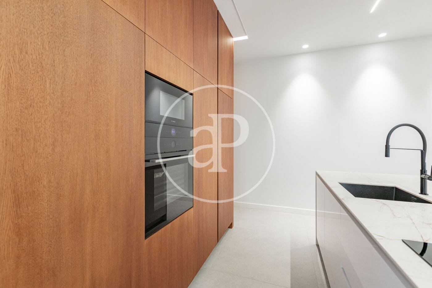 Apartamento de 3 habitaciones en Madrid ciudad en venta - 2.095.000 € (Ref: 9341212)