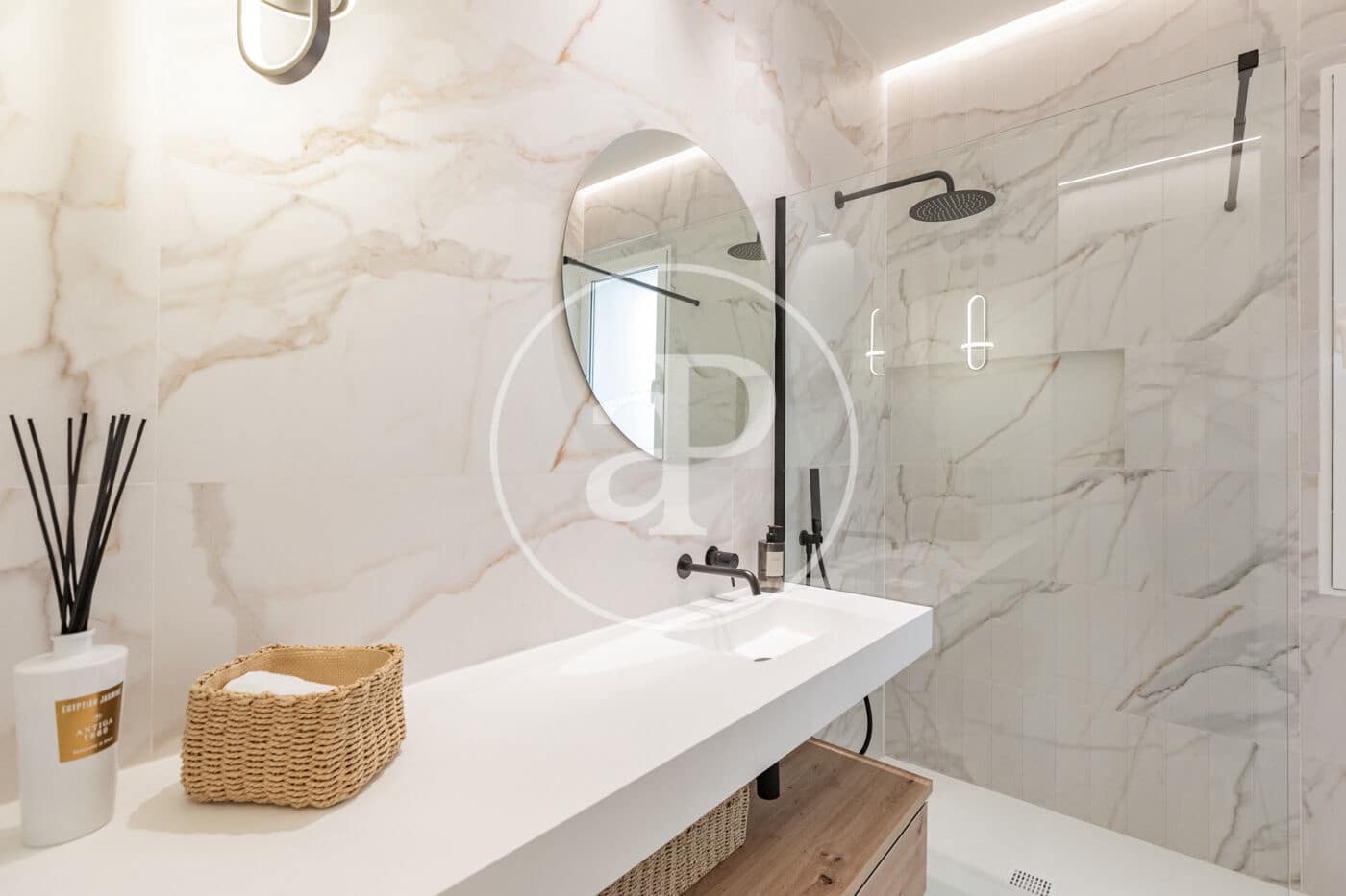 Apartamento de 3 habitaciones en Madrid ciudad en venta - 2.095.000 € (Ref: 9341212)