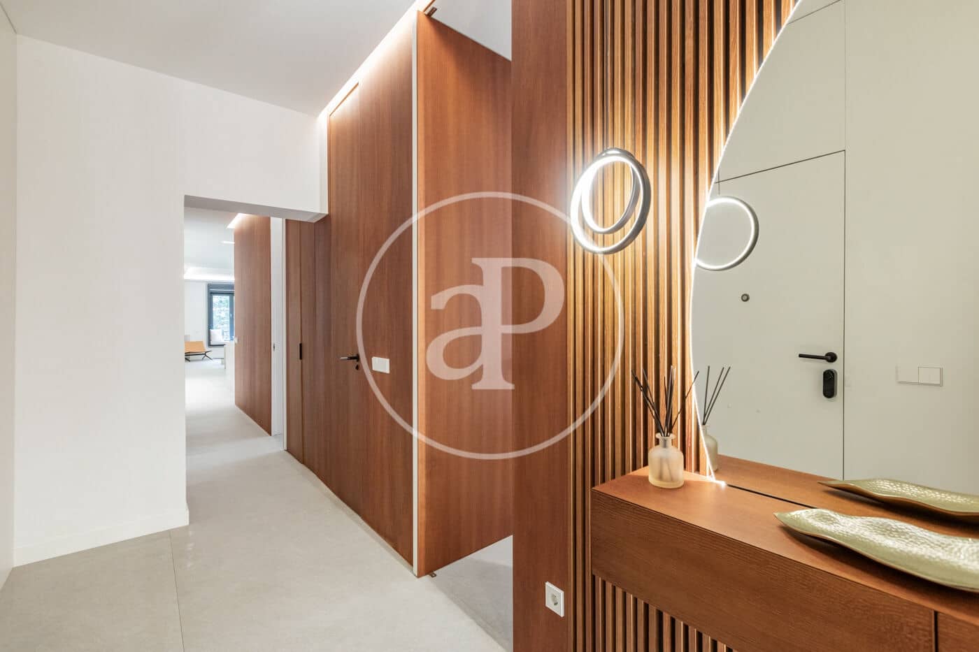 Apartamento de 3 habitaciones en Madrid ciudad en venta - 2.095.000 € (Ref: 9341212)