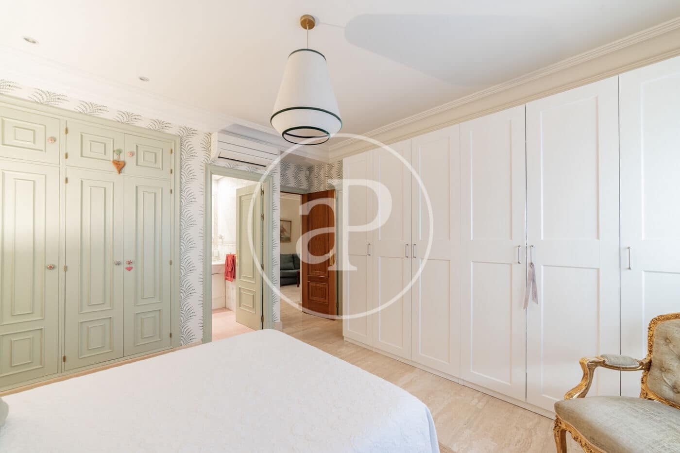 5 bedroom Apartment for rent in Madrid city - € 16,000 (Ref: 9341213)