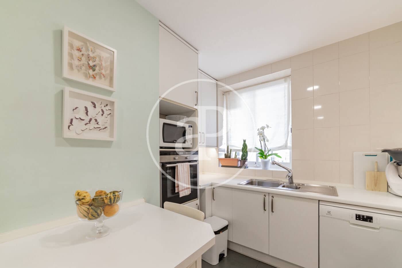 5 bedroom Apartment for rent in Madrid city - € 16,000 (Ref: 9341213)