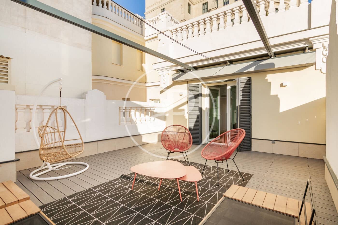 2 quarto Apartamento para arrendar em Madrid cidade - 6 500 € (Ref: 9341216)