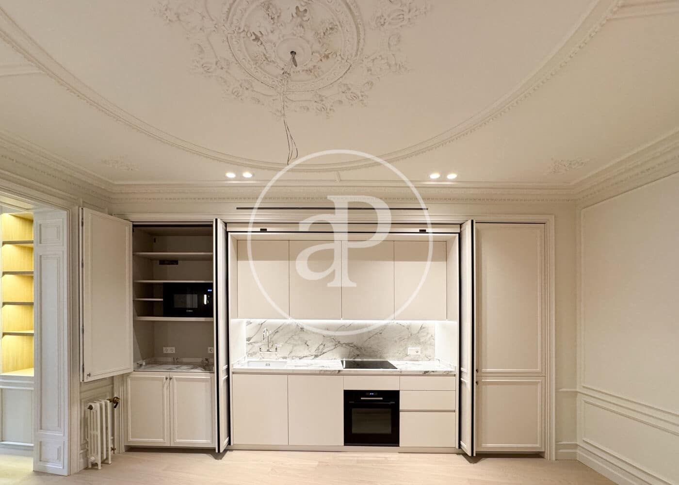 2 soveværelse Lejlighed til salg i Madrid by - € 1.650.000 (Ref: 9344782)