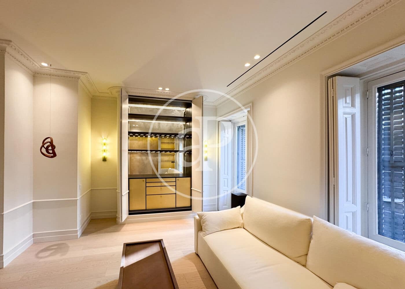 2 soveværelse Lejlighed til salg i Madrid by - € 1.650.000 (Ref: 9344782)