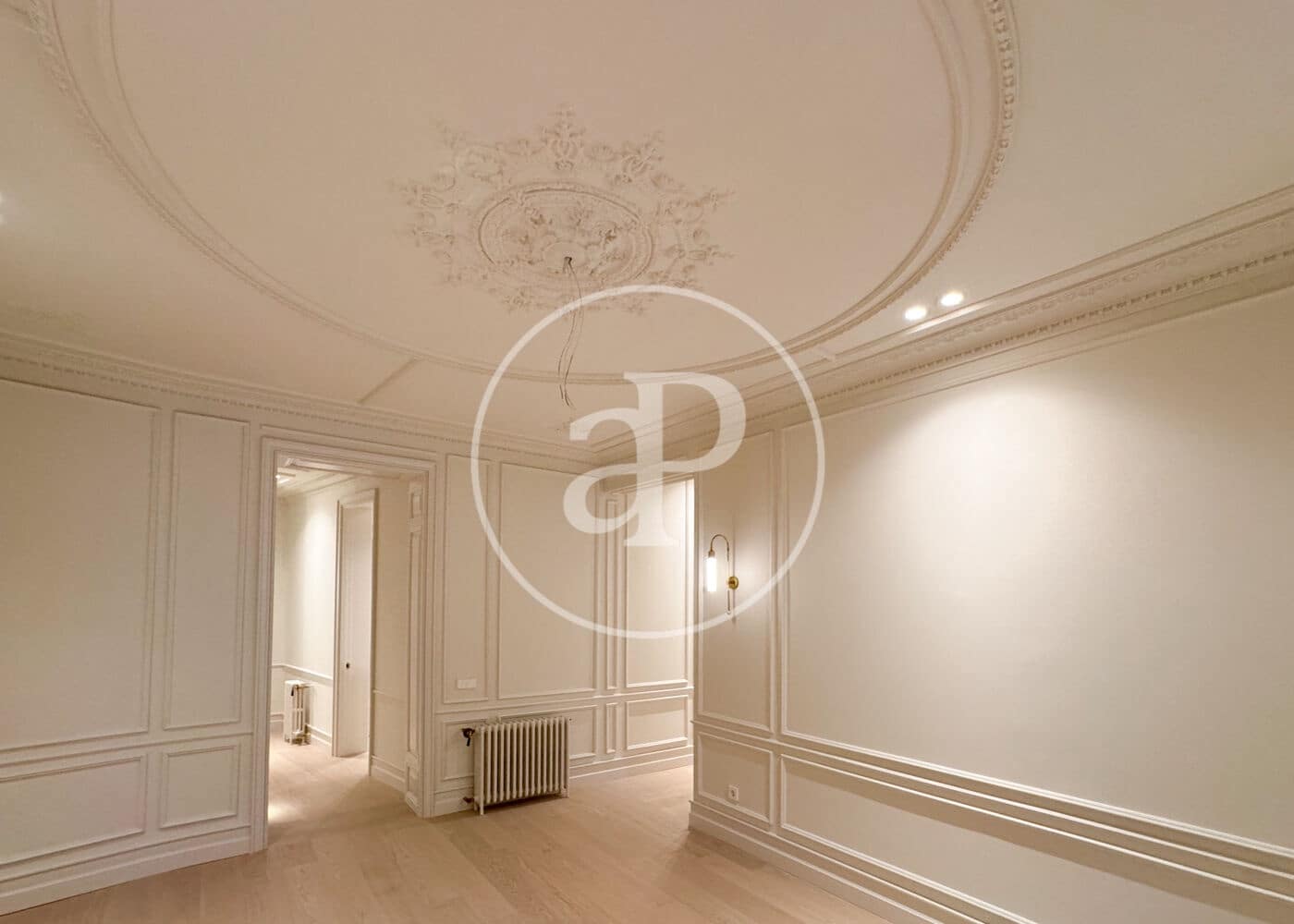 2 soveværelse Lejlighed til salg i Madrid by - € 1.650.000 (Ref: 9344782)