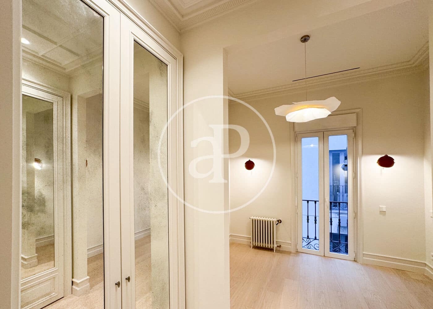 2 soveværelse Lejlighed til salg i Madrid by - € 1.650.000 (Ref: 9344782)