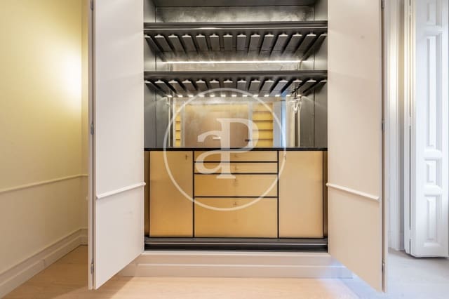 2 sypialnia Apartament na sprzedaż w Trafalgar, Miasto Madryt - 1 650 000 € (Ref: 9344782)