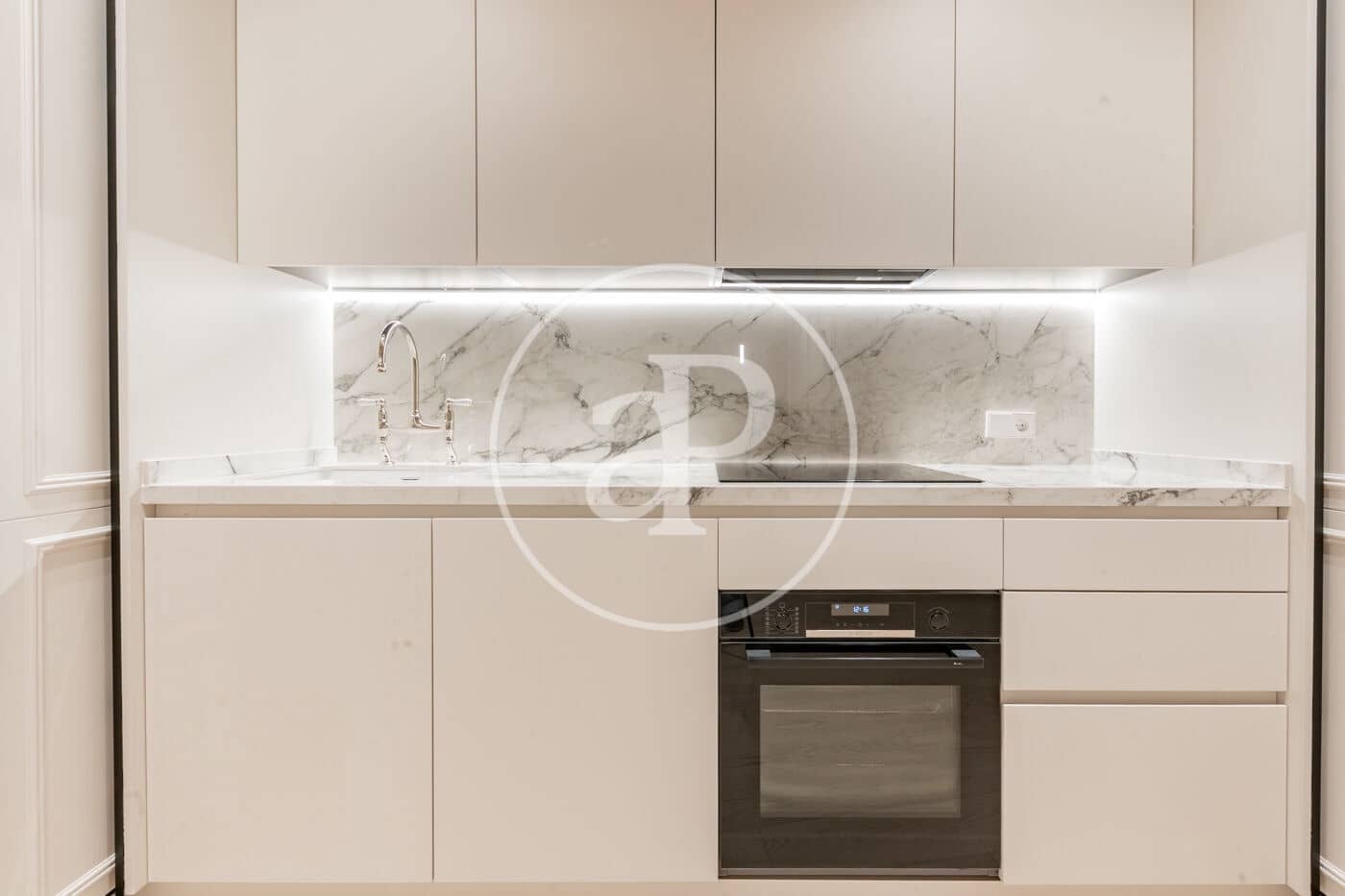 2 sypialnia Apartament na sprzedaż w Miasto Madryt - 1 650 000 € (Ref: 9344782)