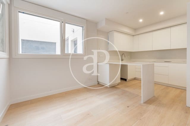 3 bedroom Apartment for sale in Berruguete, Madrid city - € 450,000 (Ref: 9344785)