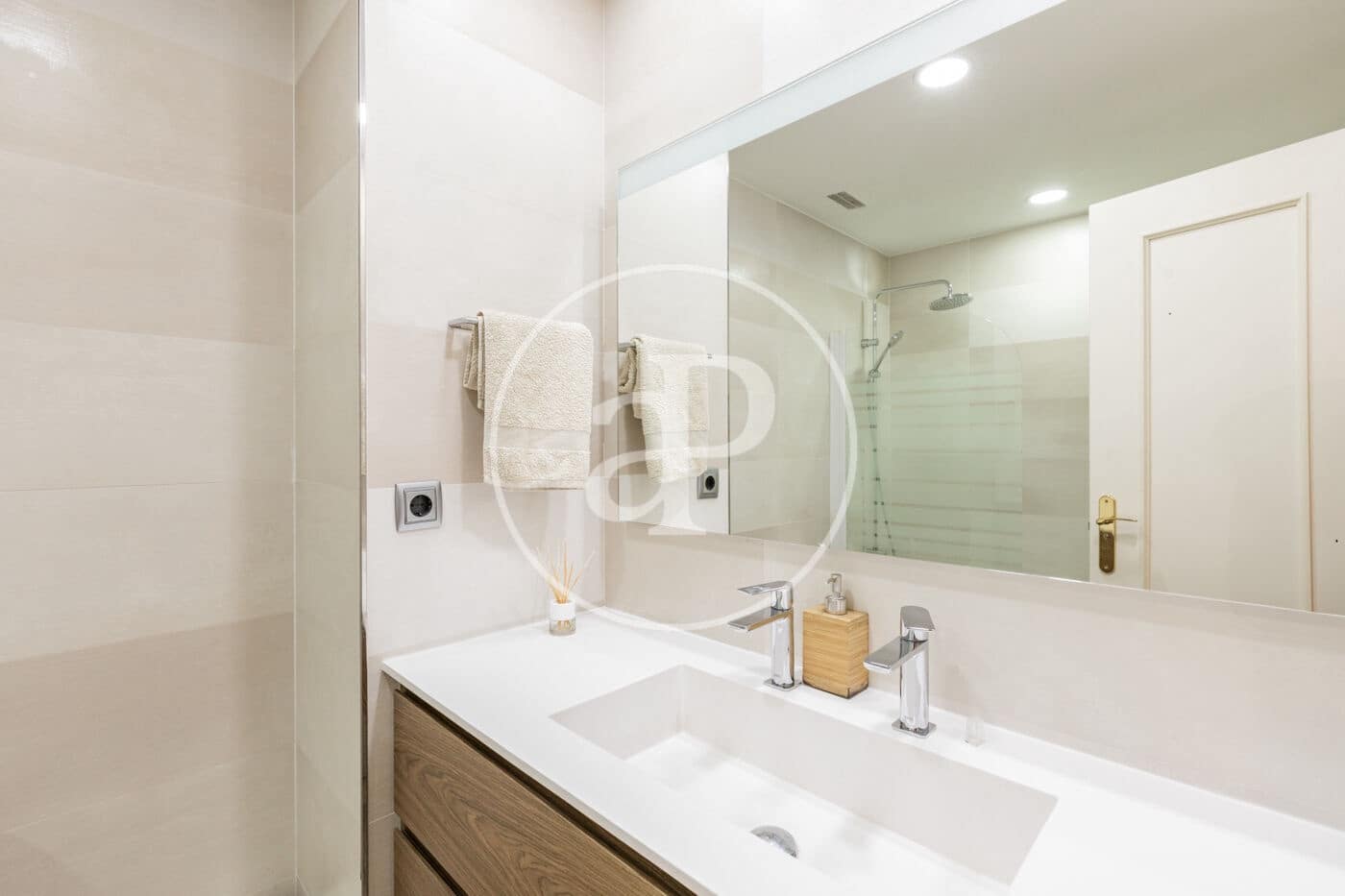4 camera da letto Appartamento in vendita in Madrid citta con piscina - 895.000 € (Rif: 9347364)